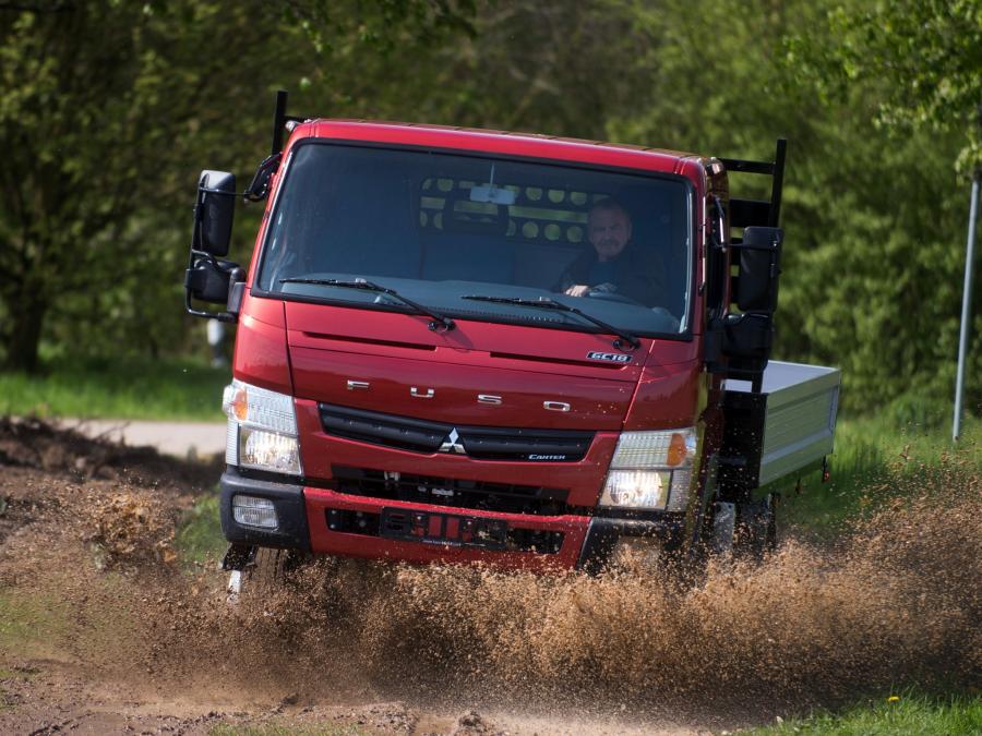  Mitsubishi Fuso Canter 6C18 2011 года  (фото 12 из 28)